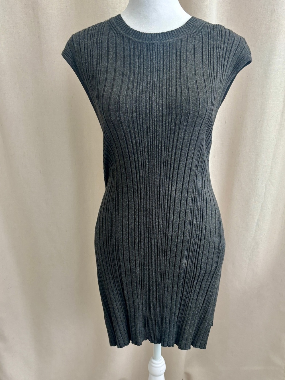 Banana Republic Long Tunic Knit — Size M